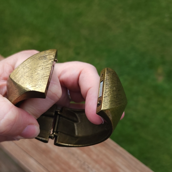 Chico's Gold bracelet - Picture 4 of 5